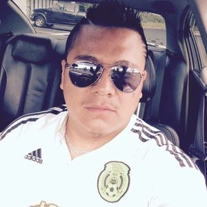 Meet your Posher, Marcos